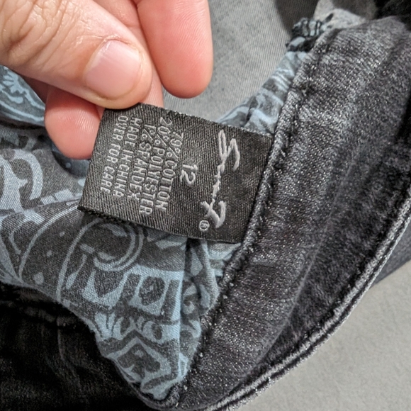 Seven7 womens faded black skinny jean jegging size 12 - Picture 7 of 12